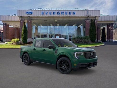 New 2025 Ford Maverick Lariat w/ Black Appearance Package image 7