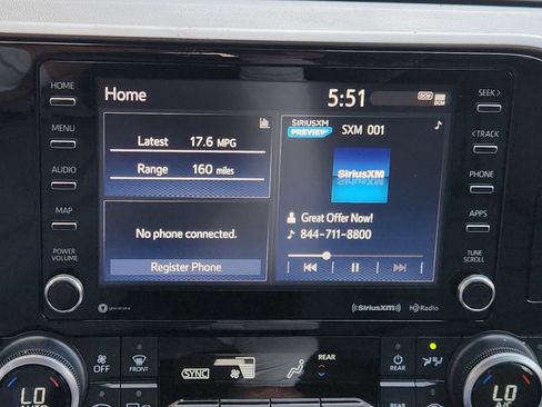 Used 2022 Toyota Highlander XLE FWD image 16