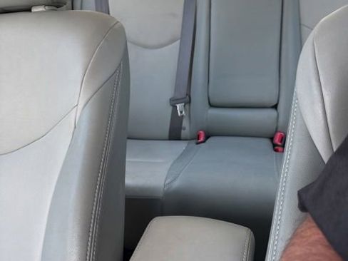 Used 2015 Toyota Prius Four FWD image 21