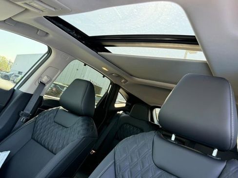 New 2026 Nissan Murano Platinum AWD/4WD image 14