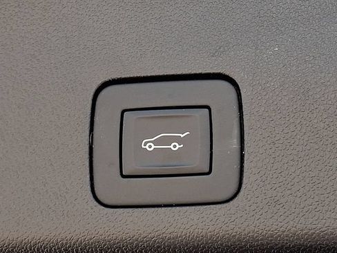 Used 2024 Buick Encore GX Preferred AWD/4WD image 31