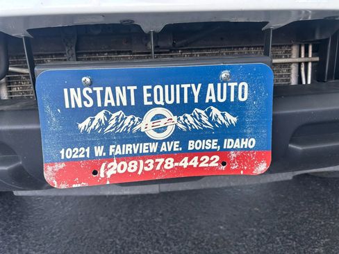 Used 2017 Nissan Frontier SV AWD/4WD image 23