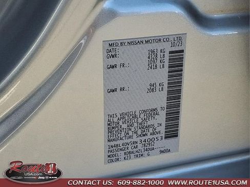 Used 2024 Nissan Altima 2.5 SV image 27