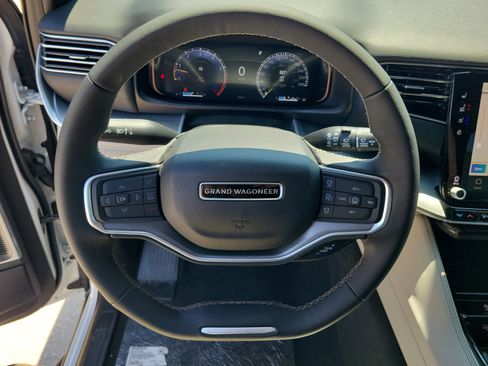 New 2026 Jeep Grand Wagoneer L Limited AWD/4WD image 20