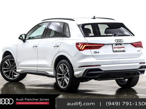 New 2025 Audi Q3 2.0T Premium image 12