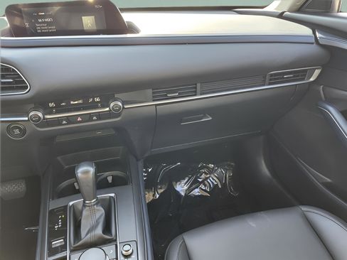 Used 2021 MAZDA CX-30 FWD 2.5 S w/ Select Package image 18