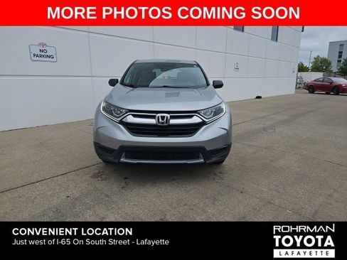 Used 2017 Honda CR-V LX image 2