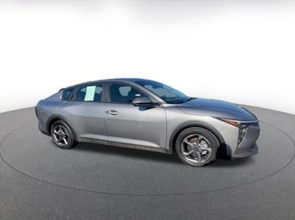 Used 2025 Kia K4 LXS video 2