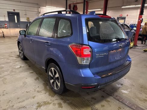 Used 2018 Subaru Forester 2.5i w/ Alloy Wheel Package image 2