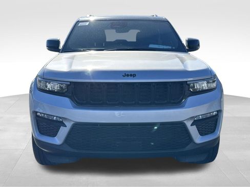 New 2025 Jeep Grand Cherokee Limited image 28