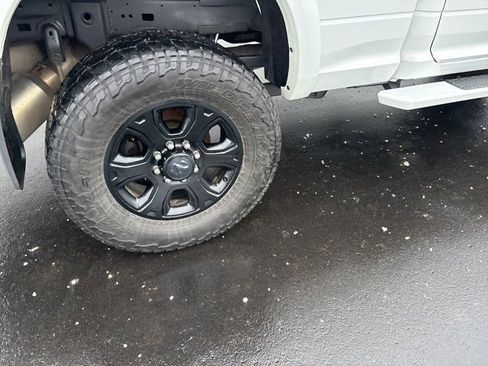 Used 2018 RAM 2500 Laramie w/ Sport Appearance Group image 4