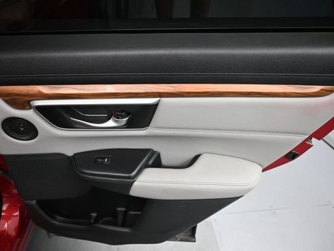 Used 2020 Honda CR-V Touring image 26