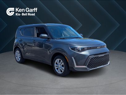 New 2025 Kia Soul LX