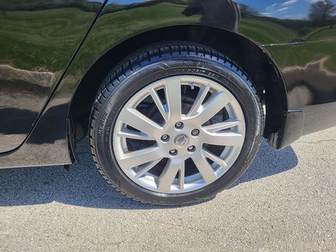 Used 2013 Nissan Sentra SL FWD image 29