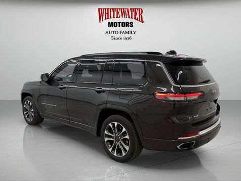 Used 2022 Jeep Grand Cherokee L Overland image 2
