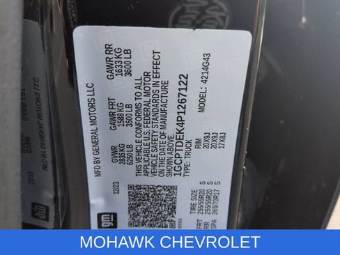 Certified 2023 Chevrolet Colorado Z71 w/ Z71 Convenience Package 2 AWD/4WD image 35