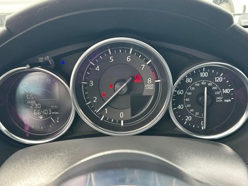 Used 2020 MAZDA MX-5 Miata Sport image 23