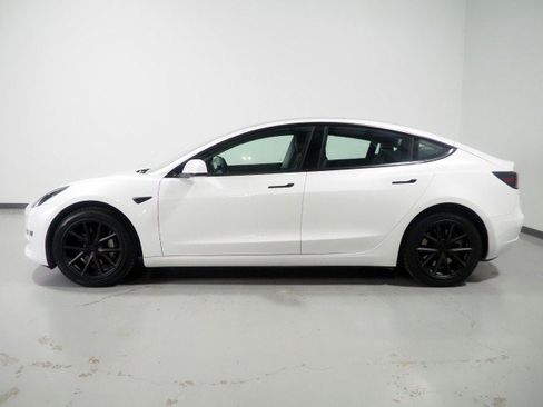 Used 2023 Tesla Model 3 RWD image 9