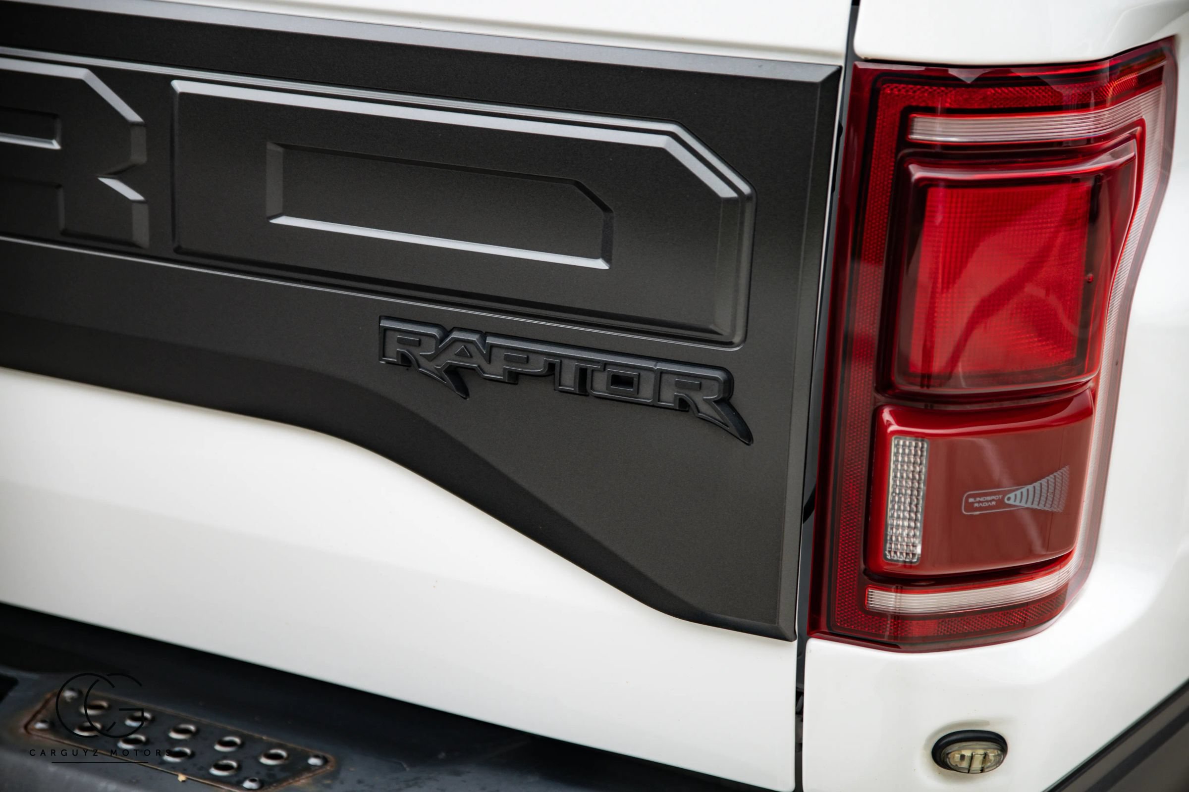 Used 2019 Ford F150 Raptor w/ Equipment Group 802A Luxury AWD/4WD image 17