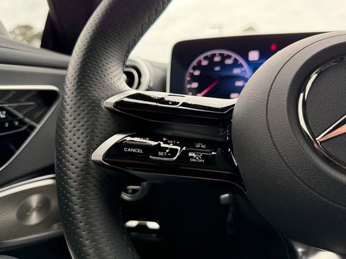 Certified 2024 Mercedes-Benz CLE 300 4MATIC Coupe image 19