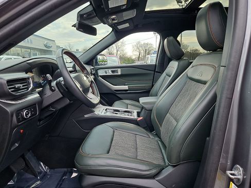 Used 2023 Ford Explorer Timberline w/ Timberline Technology Package image 15