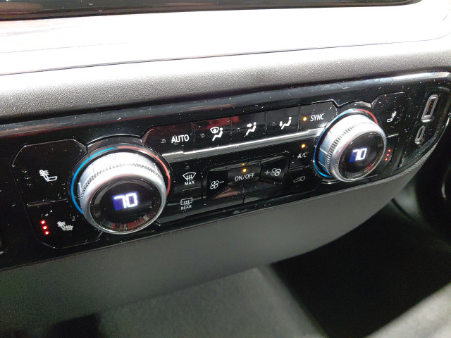 Used 2026 GMC Sierra 1500 SLT AWD/4WD image 36