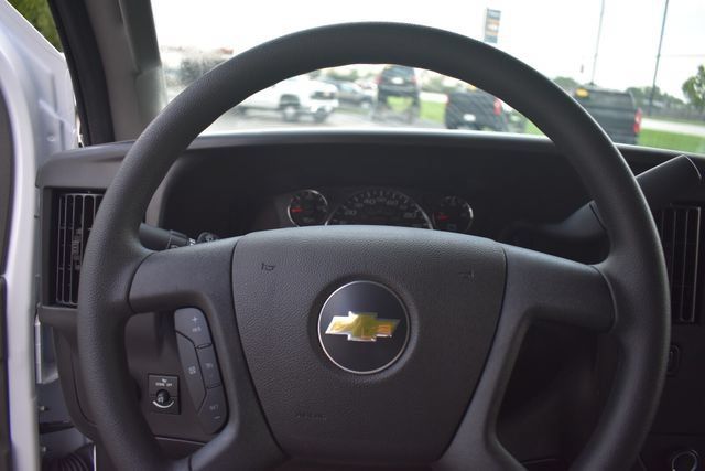 New 2026 Chevrolet Express 2500 w/ Driver Convenience Package RWD image 29