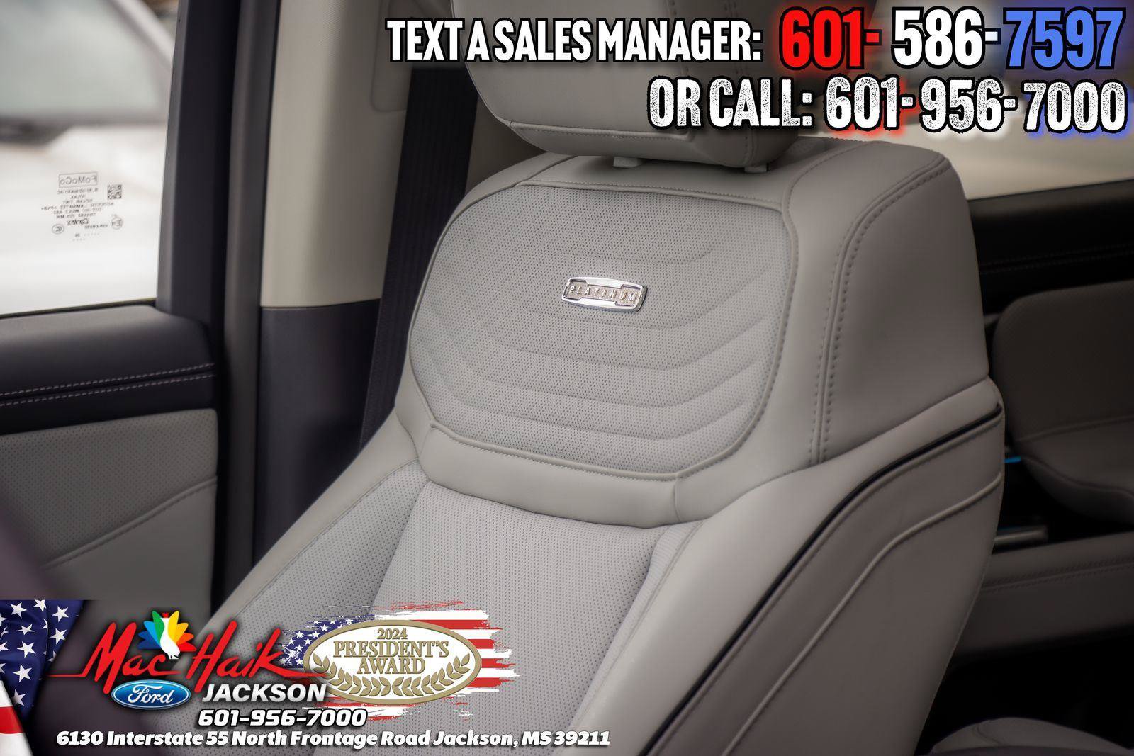 Used 2026 Ford Expedition Platinum w/ Platinum Ultimate Package AWD/4WD image 10
