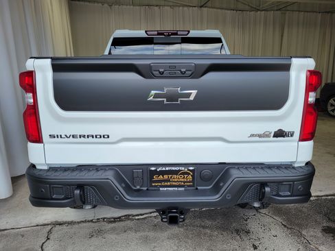 New 2025 Chevrolet Silverado 1500 ZR2 w/ ZR2 Bison Edition image 7