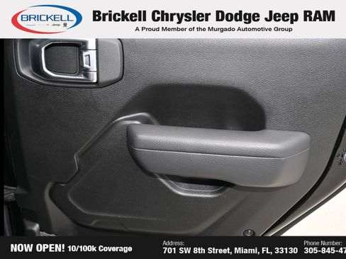 Used 2026 Jeep Wrangler Unlimited Rubicon AWD/4WD image 16
