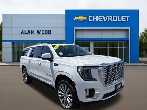 Used 2021 GMC Yukon XL Denali w/ Denali Ultimate Package AWD/4WD image 1