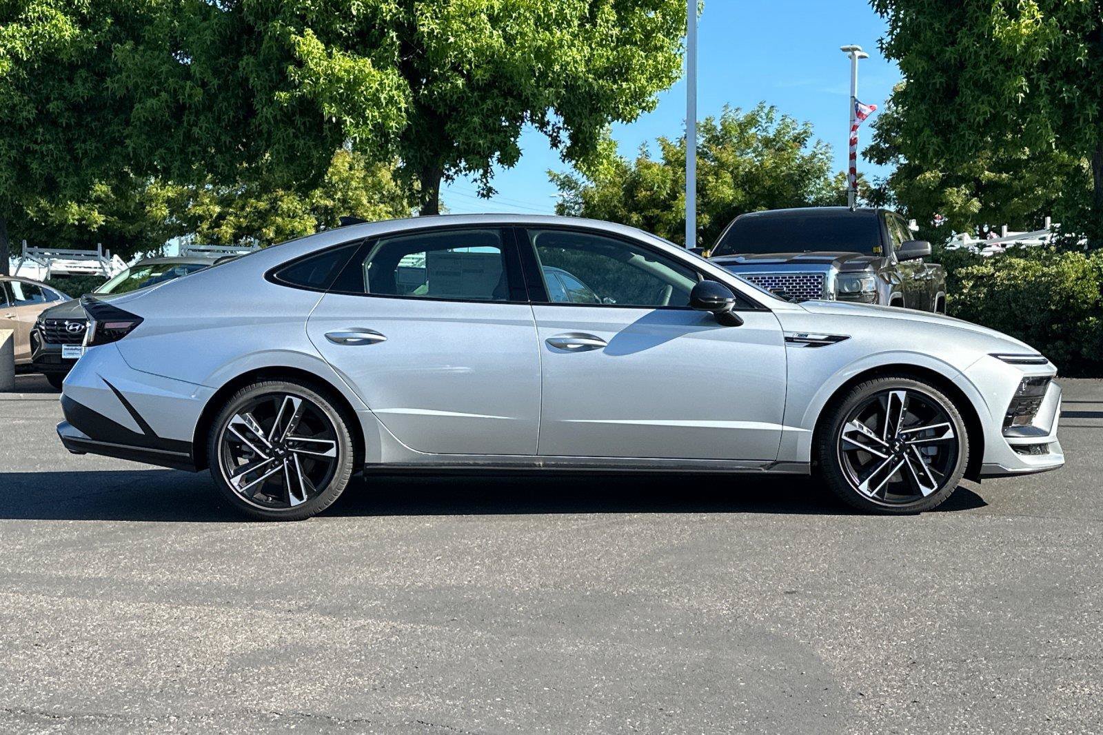 New 2026 Hyundai Sonata N Line FWD image 2