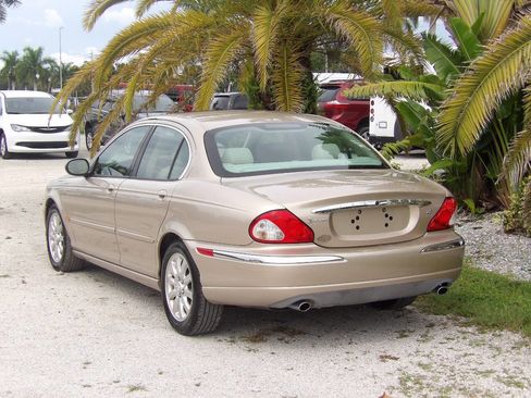 Used 2003 Jaguar X-TYPE 2.5 image 5