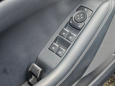 Used 2021 Ford Mustang Mach-E Select image 28