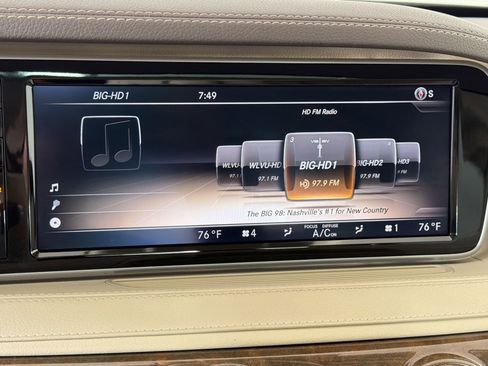 Used 2014 Mercedes-Benz S 550 Sedan image 26