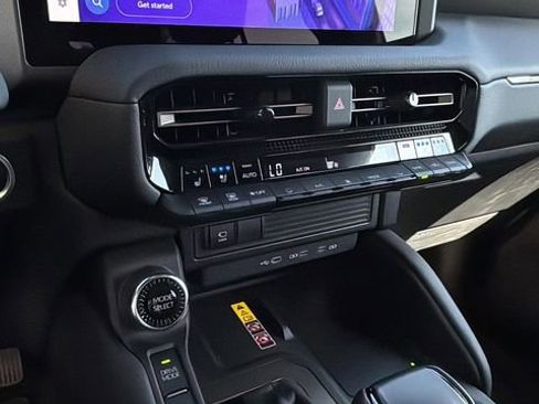 Used 2025 Toyota Land Cruiser w/ Premium Package image 31