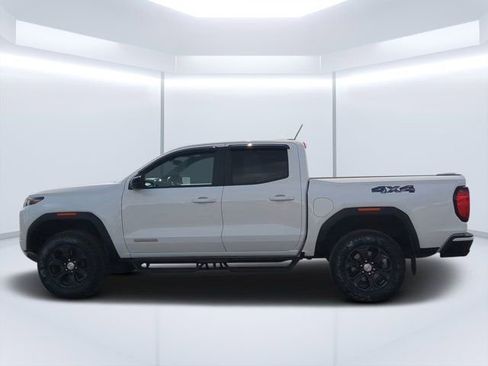 Used 2024 GMC Canyon Elevation RWD image 6