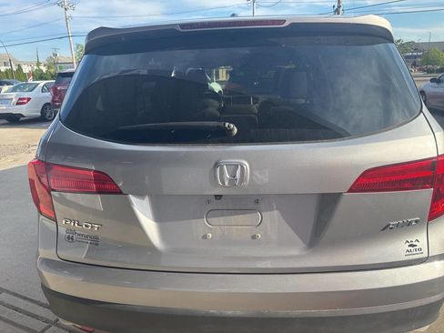 Used 2018 Honda Pilot EX-L image 4