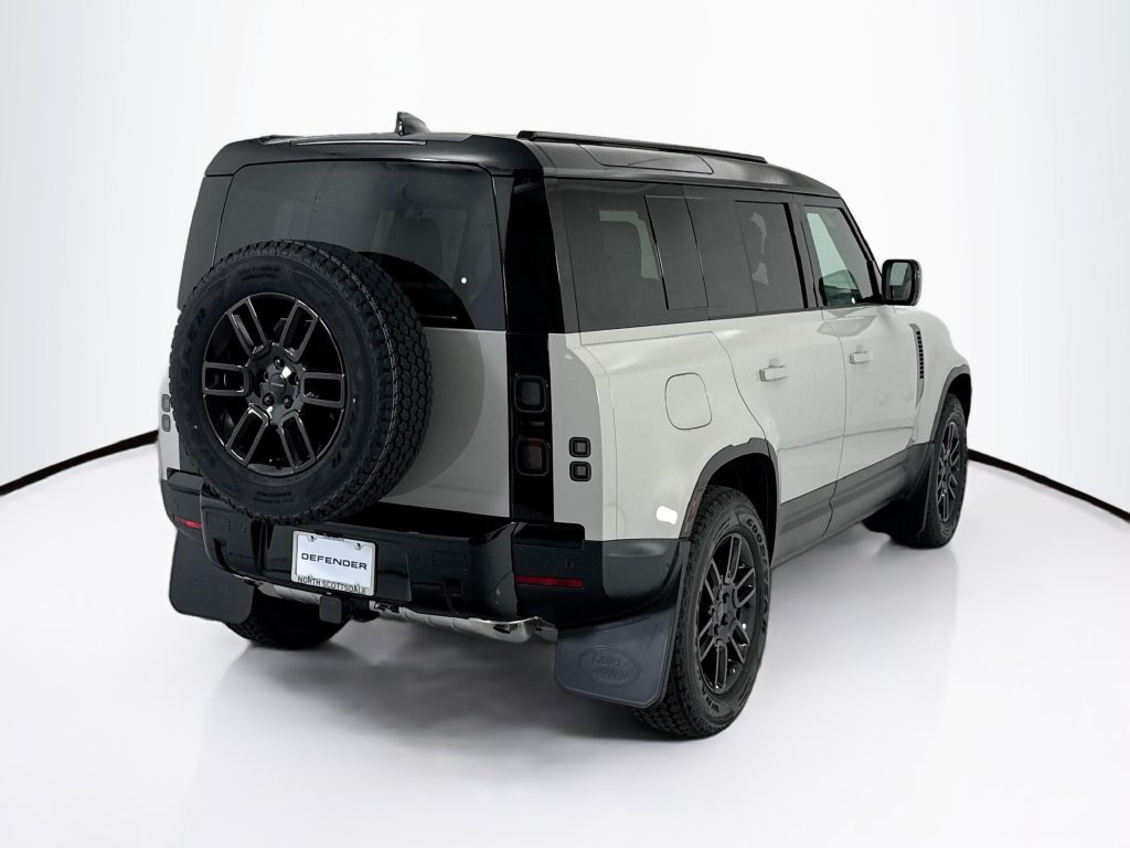 New 2026 Land Rover Defender 110 S AWD/4WD image 5