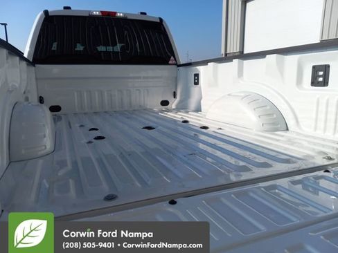 New 2026 Ford F450 Platinum w/ FX4 Off-Road Package image 30