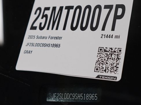 Used 2025 Subaru Forester Premium AWD/4WD image 30