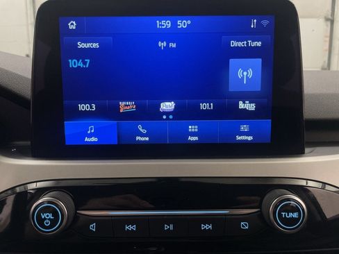 Used 2021 Ford Escape SEL w/ Technology Package image 7