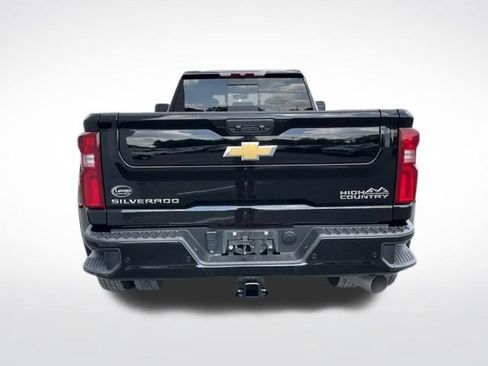 Used 2024 Chevrolet Silverado 3500 High Country AWD/4WD image 6