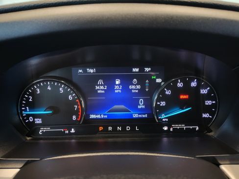 Used 2023 Ford Explorer XLT RWD image 19