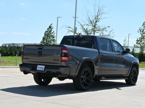 Used 2020 RAM 1500 Laramie AWD/4WD image 9