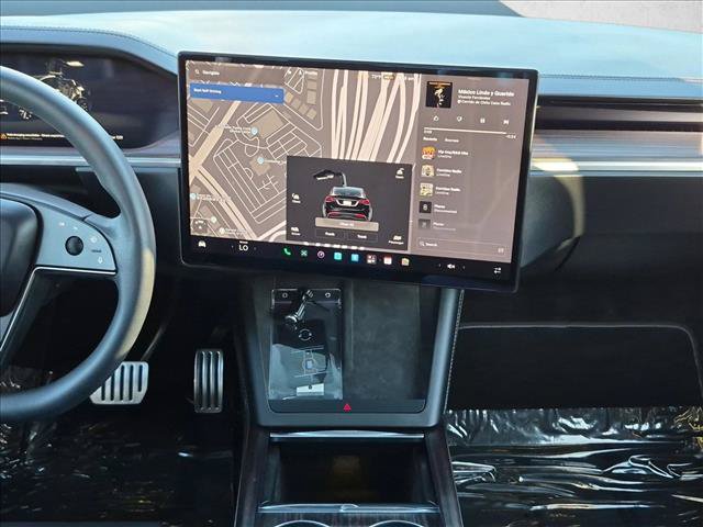 Used 2024 Tesla Model X AWD/4WD image 15