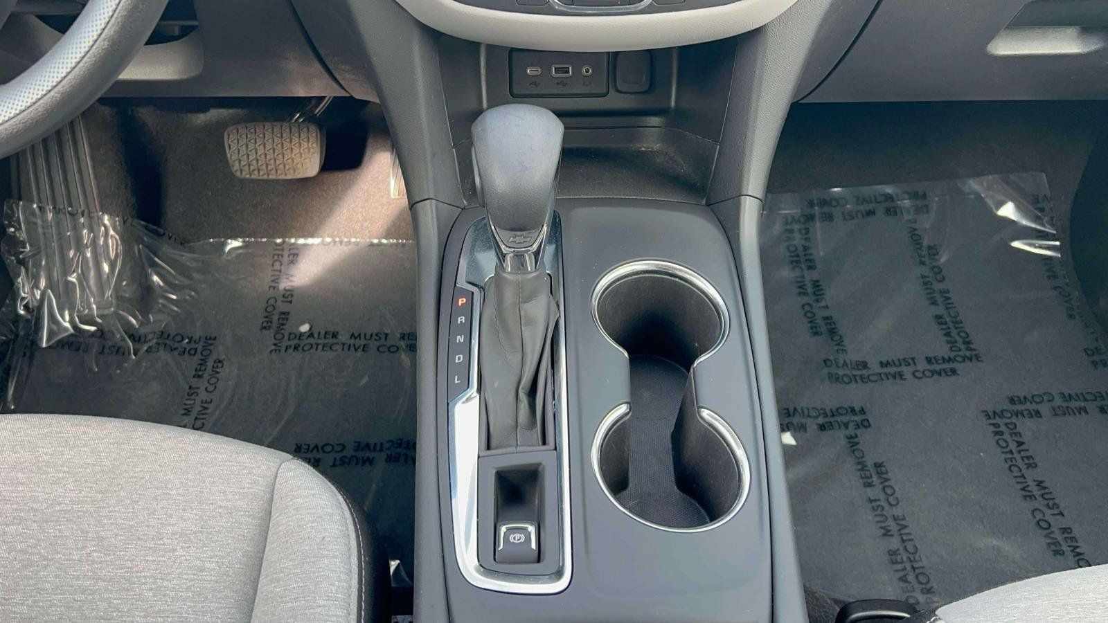 Used 2024 Chevrolet Equinox LS w/ LS Convenience Package FWD image 25