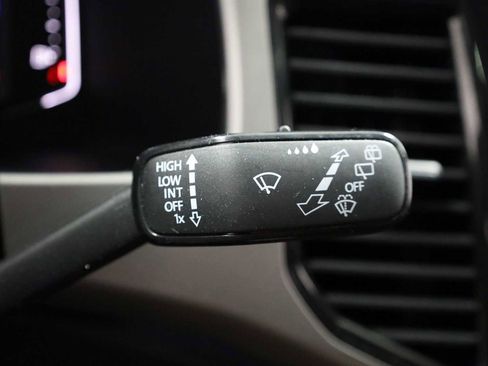 Used 2021 Volkswagen Atlas SEL Premium image 27