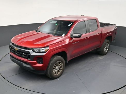 Used 2023 Chevrolet Colorado LT w/ LT Convenience Package RWD image 12