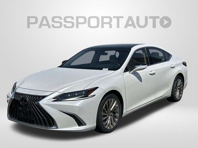 Used 2022 Lexus ES 350 Ultra Luxury w/ Accessory Package 2
